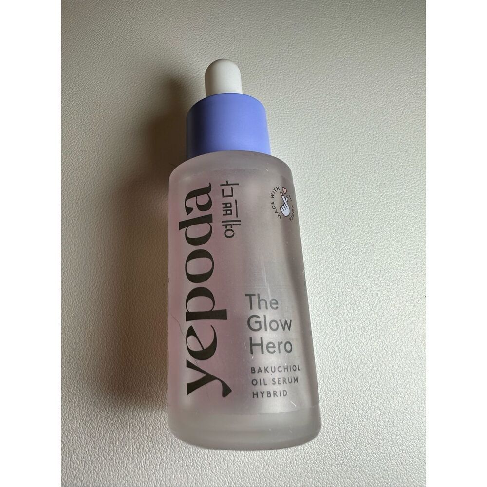 Yepoda - The Glow Hero - Oil Serum with Bakuchiol. Slow aging serum for radiant